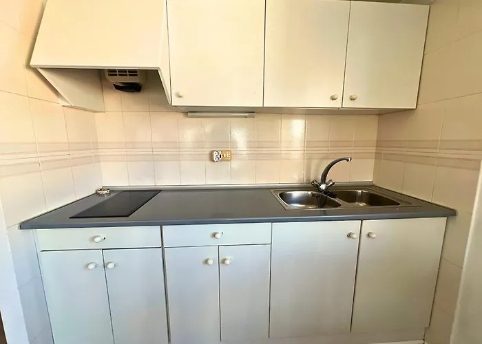 Delta 4º1ª Apartment Roses